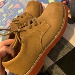 Sperry Tevin dress shoe - barely used 2W